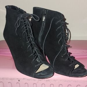Elegant Black Lace-Up Ankle Boots